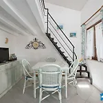Small With Garden, 500 Meters From The Sea In 펜션 포르토 오티올루